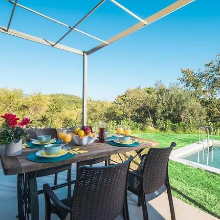 Villa Brand New Breathtaking Twostory Luxury
